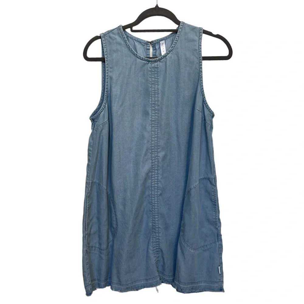 RVCA‎ Chambray Sundress with Frayed Hem Light Wash Size Medium